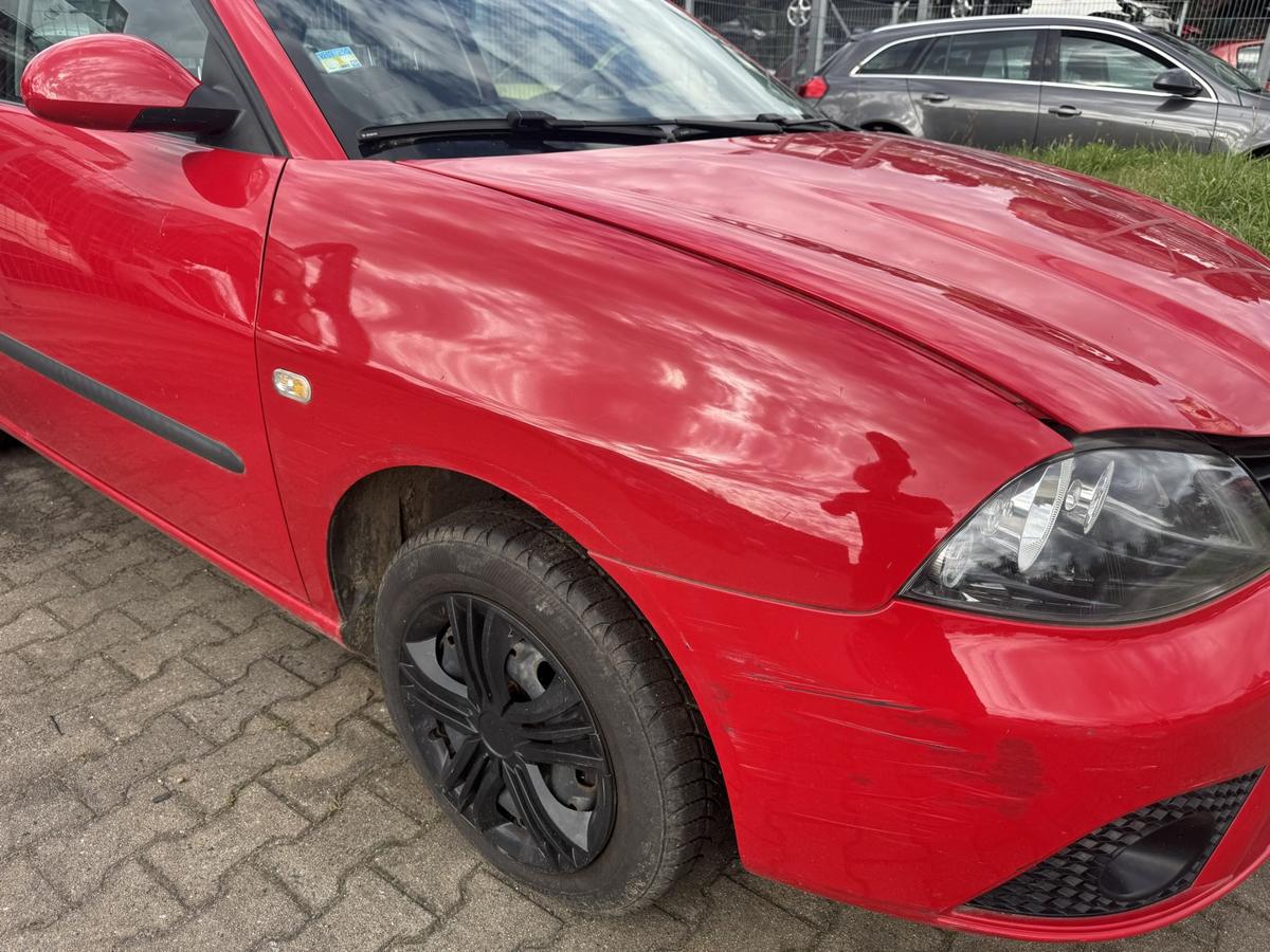 Seat Ibiza 6L original Kotfl&uuml;gel vorn rechts LS3H Emocion Rot Bj.2006